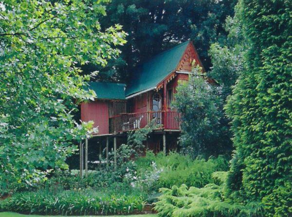 Sycamore Avenue Treehouses & Cottages Accommodation Windy 外观 照片